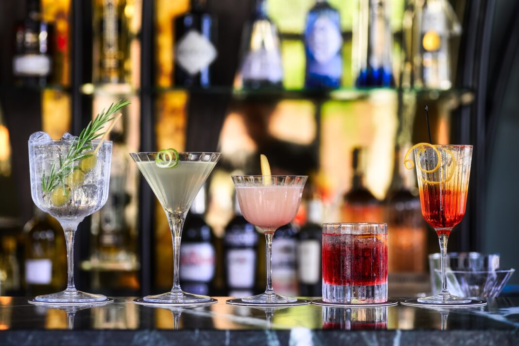 The Ultimate Guide to Understanding Well Drinks Definition