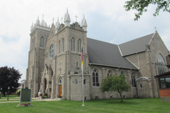 Discover the Charm of Chapel Pointe: A Guide to this Serene Destination