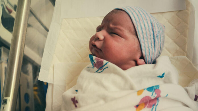 newborn-nurses-essential-care-for-infants.jpg Newborn Nurses: Essential Care for Infants