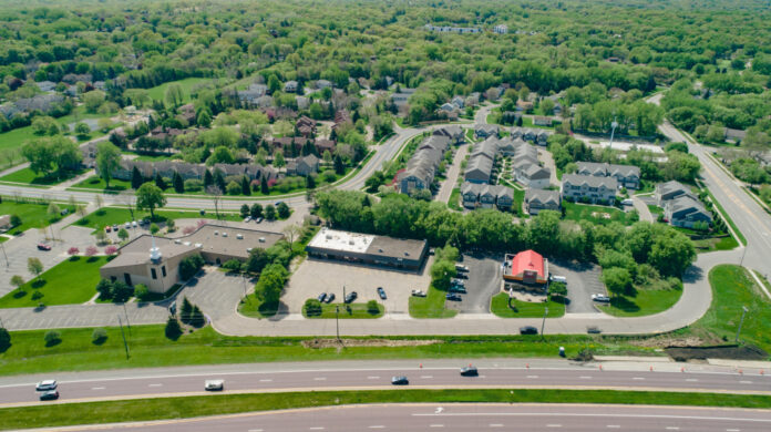 Discover the Community at Parkwood Baptist Church