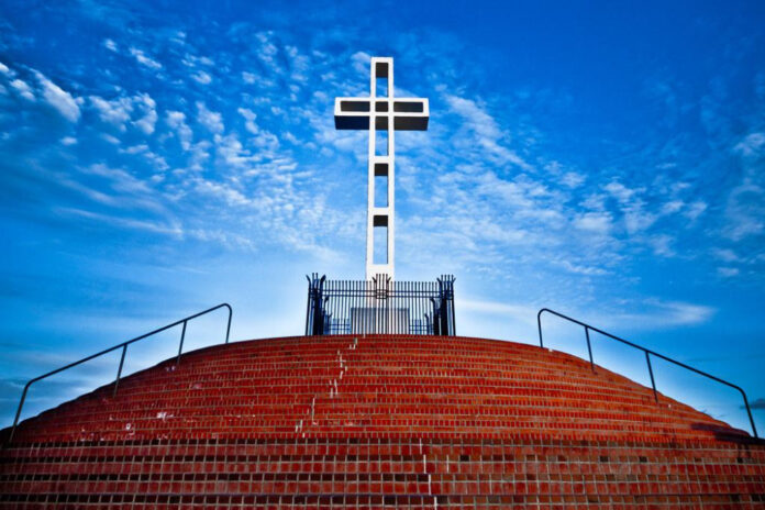 exploring-the-history-and-views-of-mt-soledad.jpg Exploring the History and Views of Mt. Soledad