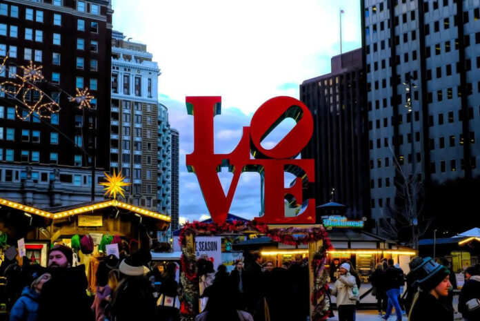 Exploring the Phenomenon of SK Love is Blind