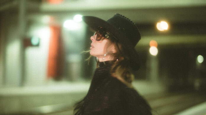 Uncovering the Aradhana Movie Cast: Fact or Fiction