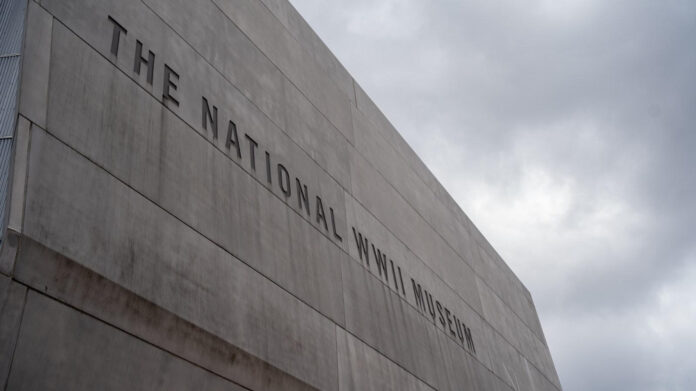 Discover the Meaning of ‘Yaad Piya Ki Aane Lagi’ in English