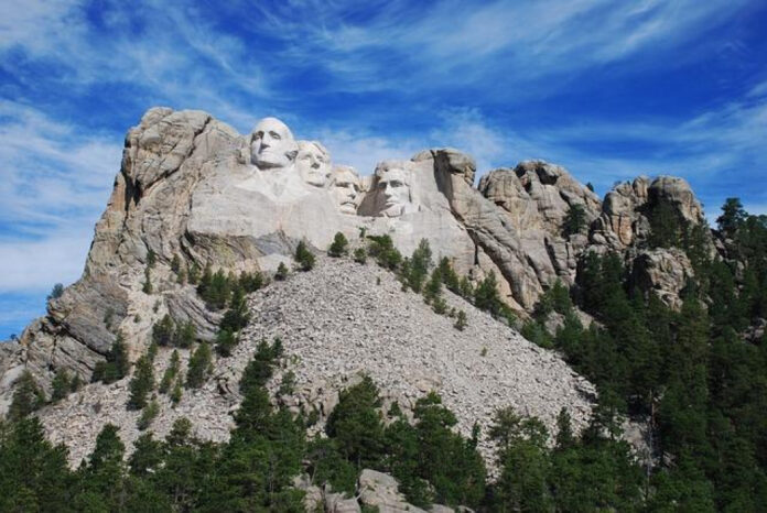 The Allure of a Thomas Jefferson Costume: Embracing History and Romance