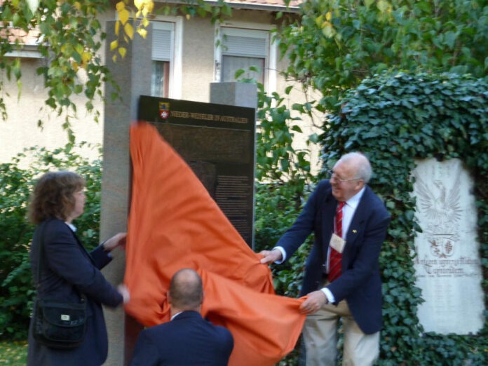 Unveiling the Charming Cast of Pretty in Pink