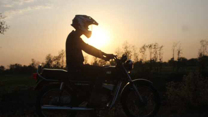 unleash-your-passion-with-the-2003-yamaha-r1.jpg Unleash Your Passion with the 2003 Yamaha R1