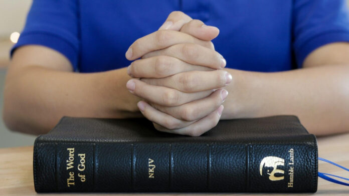 The mystery of Faith Ordway’s towering height unveiled