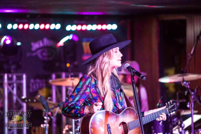 Lainey Wilson: The Inspiring Influence of Kids in Her Life