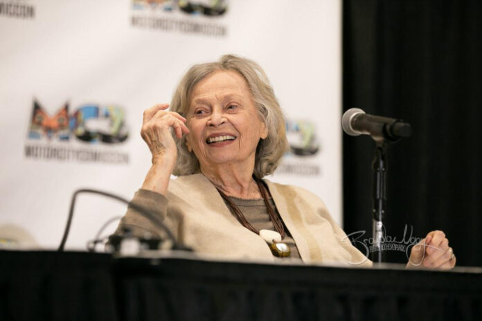 Discovering Bonnie Bartlett’s Impressive Net Worth