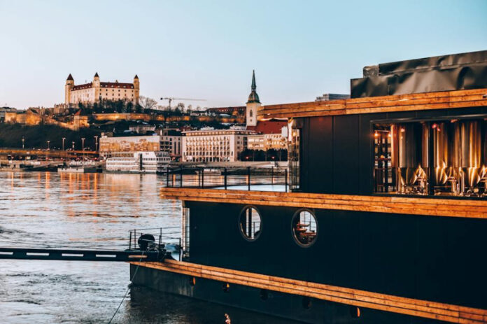 Exploring McDermott’s Castle: A Fascinating Irish Landmark