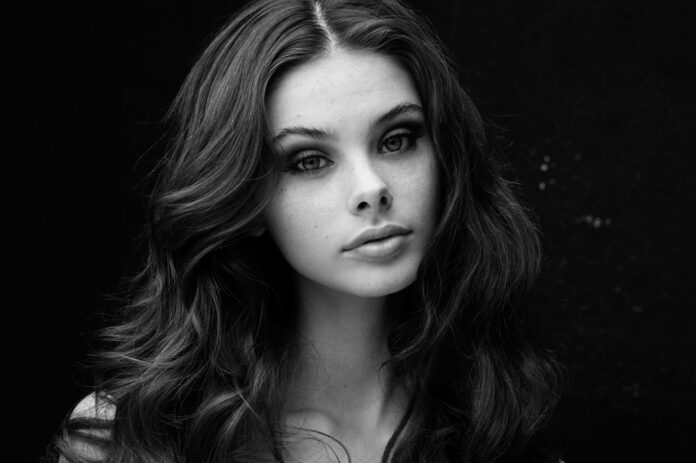 Meika Woollard: Age, Biography & More