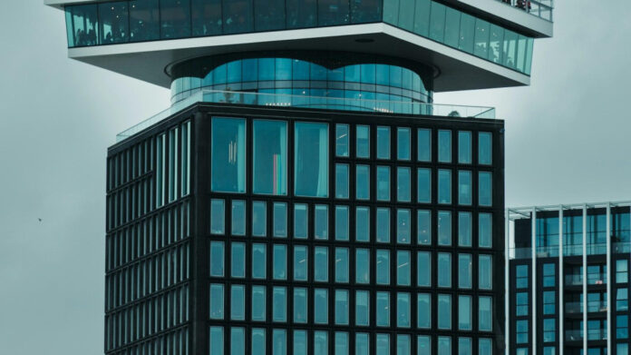 Meet Adam Rainer: The Only Man in History to Be Both a Dwarf and a ...