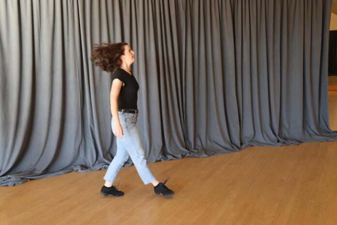 I am English Lyrics: A Captivating Melody of Love