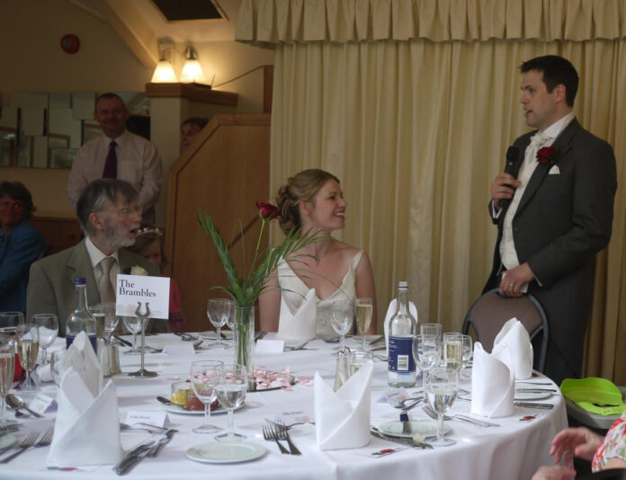 Dazzling Father of the Groom Speech: Romantic Tips for an Unforgettable Celebration