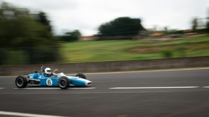 Discover Fun Charade Categories for Ultimate English Entertainment!