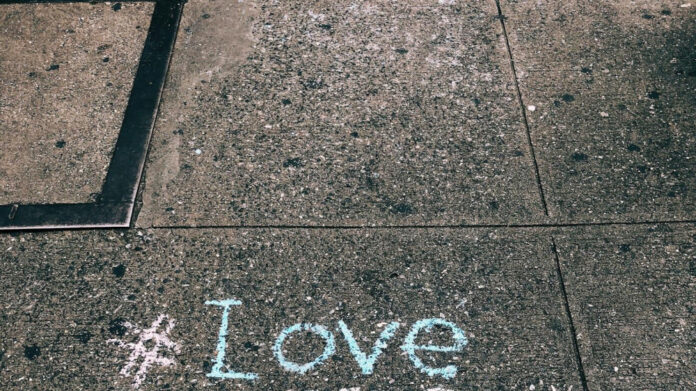 He Doesn’t Love Me: Understanding the Signs and Finding Empowerment