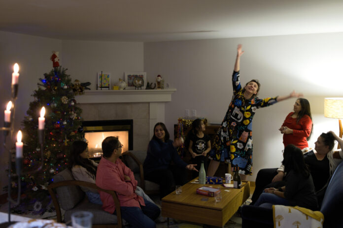 5 Hilariously Inappropriate Charades Ideas