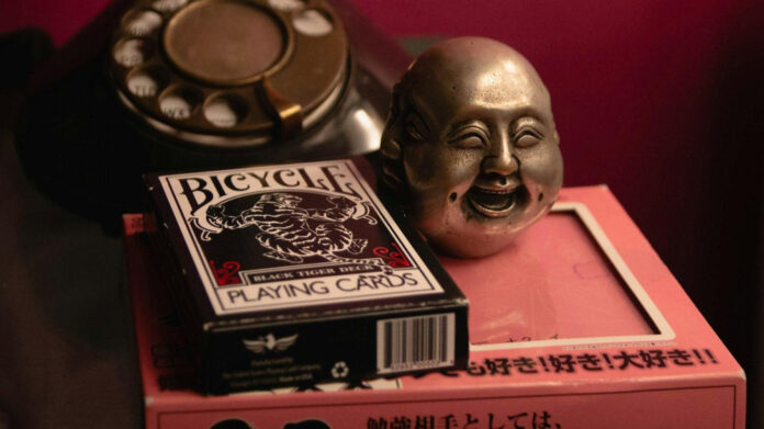 Top 10 Charade Cards for Hilarious Game Nights