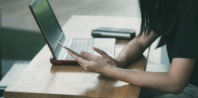 online-charade-game-guessing-fun-at-your-fingertips.jpeg Online Charade Game: Guessing Fun at Your Fingertips!
