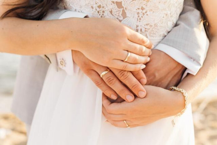 4 Year Anniversary: 10 Romantic Ideas to Celebrate