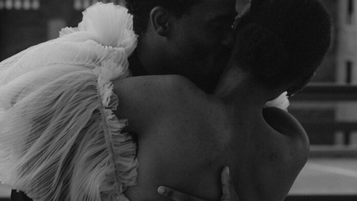 true-love-adoring-my-husband-but-seeking-divorce.jpg True Love: Adoring My Husband but Seeking Divorce