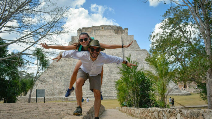 Unveiling the Heartache: My Husband’s Lack of Love