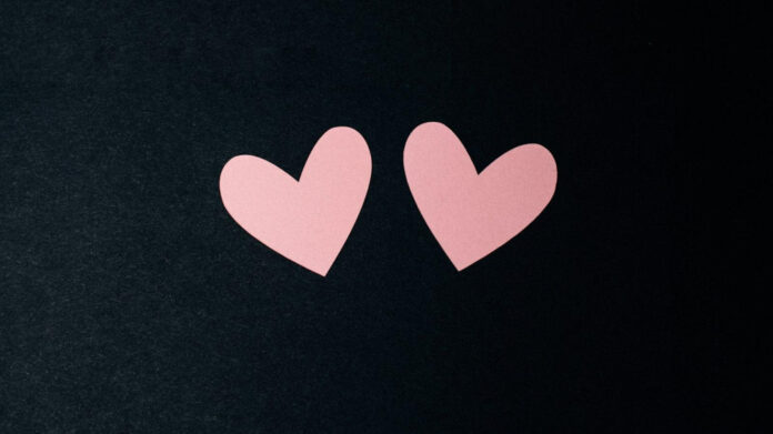 Sacrificing Love for Prosperity: The Financial Dilemma of Staying in a Loveless Marriage