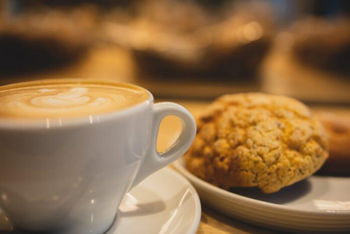 Craving a Crunch? Celebrate National Lacy Oatmeal Cookie Day!