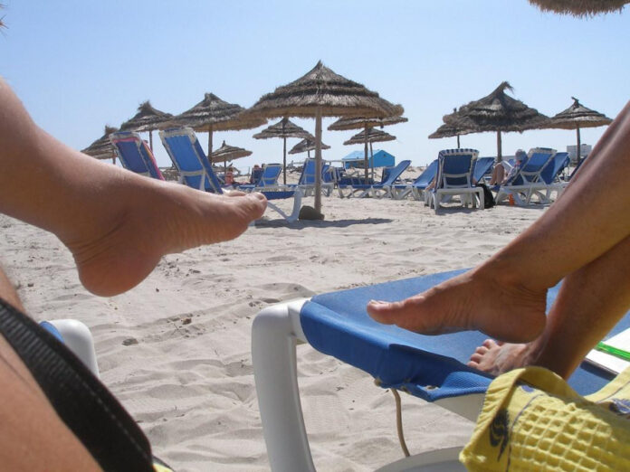 Is Your Husband’s Eye Wandering an Issue