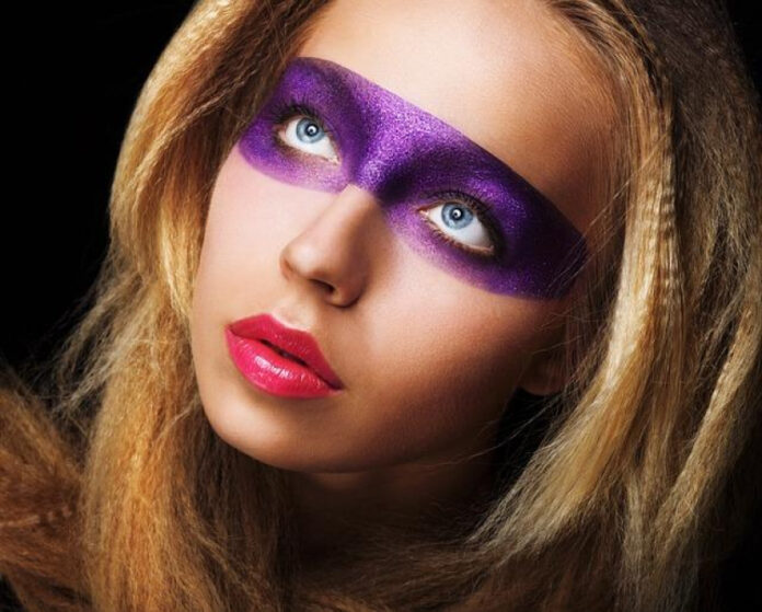 choosing-the-best-eyeshadow-color-for-blue-eyes-tips-and-tricks.jpg Choosing the Best Eyeshadow Color for Blue Eyes: Tips and Tricks