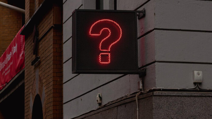 10 Provocative Questions to Ask Your Boyfriend for a Spicy Conversation