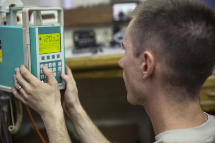 The Ultimate Guide to Veterinary Infusion Pump Technology