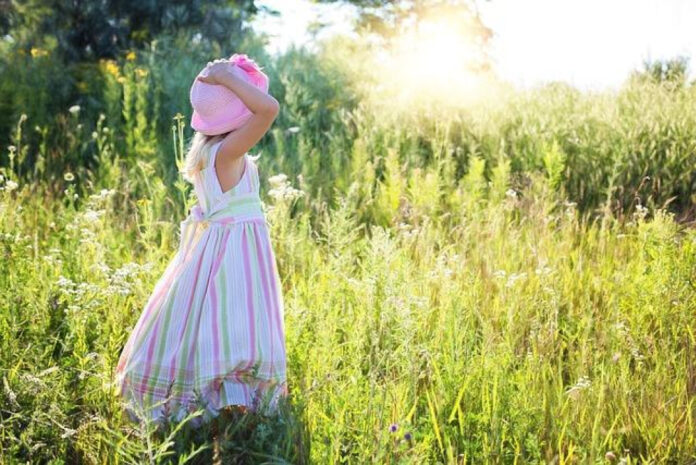 the-perfect-summer-dress-why-pockets-are-a-must-have.jpg The Perfect Summer Dress: Why Pockets Are a Must-Have