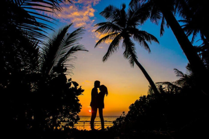 Effective Love Paragraphs to Express Your Feelings