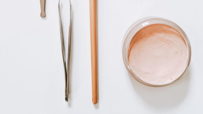 the-truth-about-how-long-makeup-lasts-on-your-face.jpg The Truth About How Long Makeup Lasts on Your Face