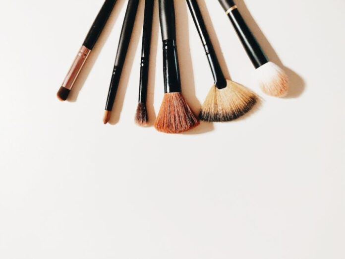 Using Makeup Brushes for Face Painting: What You Need to Know