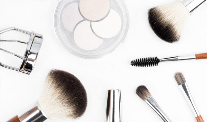 enhance-your-features-makeup-tips-for-round-faces.jpg Enhance Your Features: Makeup Tips for Round Faces
