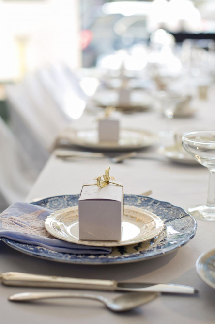 understanding-wedding-chargers-an-essential-guide.jpg Understanding Wedding Chargers: An Essential Guide