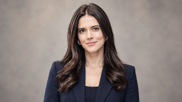 Lydia Moynihan portrait